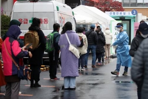 2단계엔 카페 종일 ‘테이크아웃’…클럽·헌팅포차 영업금지