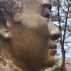 청남대 전두환 동상 철거논쟁…“눕히거나 숙여라”(종합)