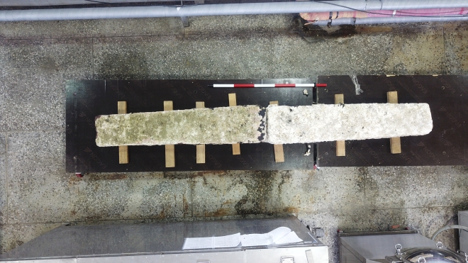 제주 신창리 바다에서 발견된 중국 대형 닻돌. 국립문화재연구소 제공
