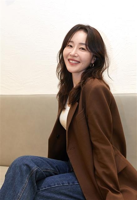 엄지원은 “내 안의 현진 같은 모습을 최대한 많이 끌어내려 했다”며 “지금까지 작품들 중 싱크로율이 가장 높았다”고 뿌듯해했다. tvN 제공