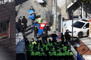 사랑제일교회 3시간 압수수색