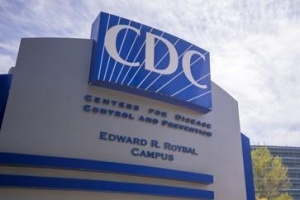 미 CDC “집 아니면 모든 실내 공간서 마스크 써라” 권고