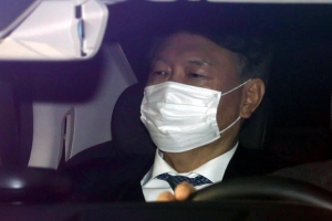 징계위 불출석 윤석열, 응원 시민들에 “강추위에 나오지 마시라”