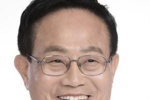 ‘직권남용 혐의’ 엄태항 봉화군수 구속영장 청구