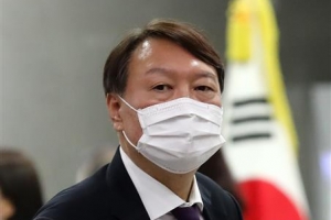 ‘4명 징계위’ 적법한지 물은 재판부… 양측에 “소명 더하라” 명령