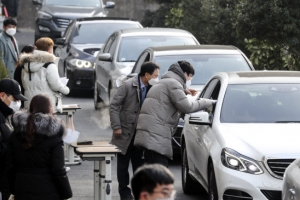 수능 성적표 배부도 ‘드라이브스루’