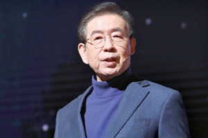 “삶의 의욕 희미해져” 박원순 피해자 내일 인권위 판단받나