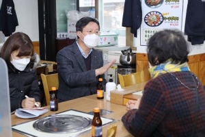 다시 일어서자 골목상권… 현장서 해답 찾는 영등포