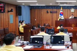 경북경찰, 울진군의회 의장 사무실 등 압수수색…뇌물수수 의혹