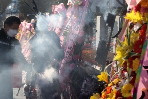 윤석열 응원화환 70대 방화범 구속영장 청구돼