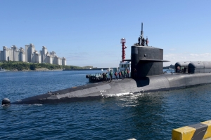 한국도 핵잠수함 추진?…국방부 “결정된 바 없다”