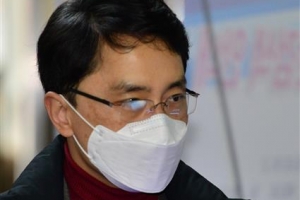 [포토] ‘선거법 위반’ 혐의 법정 향하는 김병욱 의원
