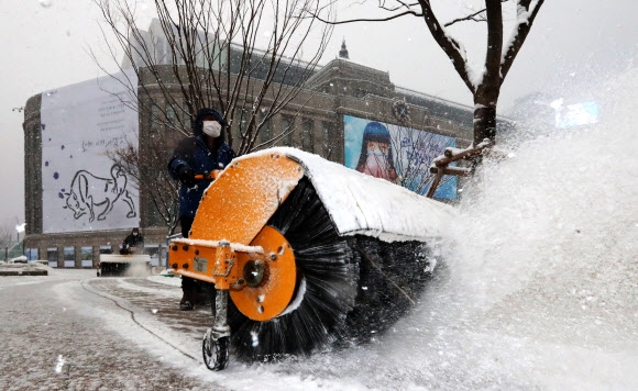 제설 또 제설