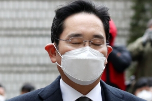 이재용 다시 구속… ‘국정농단’ 징역 2년6개월