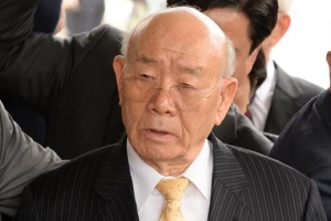 전두환 비판 유인물 뿌려 옥고 치른 고교생, 41년 만에 재심