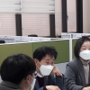 문경희 경기도의회부의장·김경근 도의원, 교복은행 운영진 애로사항 청취
