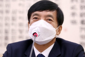 이성윤 “‘김학의 사건‘ 수사 막은 적 없어…공수처로 수사 넘겨야”