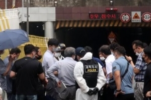 부산 지하차도 침수 참사 책임 재난 관련 실무 공무원 첫 구속