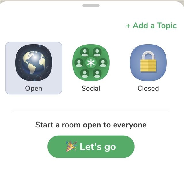 클럽하우스 앱에서 대화방을 개설할 때 나오는 화면. 대화방의 공개 여부 등을 설정할 수 있다.  클럽하우스 캡처