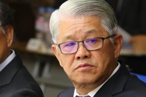 ‘비자금 의혹’ 최신원 SK네트웍스 회장 영장 청구