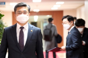 박범계가 쏘아올린 ‘업무의 연속성’  월성·이용구 수사팀에도 적용될까