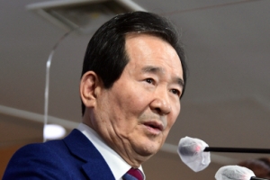 정세균 “검찰개혁 속도조절, 문 대통령과 의논안해”