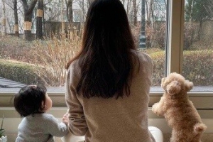 “딸과 함께♥” 일상 공개한 최지우 더 아름다워진 미모