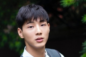 지수, ‘학폭’ 사과…“과거 비행 변명의 여지 없어”(전문)