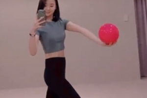 [포토] 손연재, 눈길 사로잡는 늘씬한 레깅스 자태