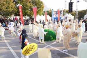 ‘전통문화 계승 강동’… ‘바위절마을 호상놀이’ 기록화