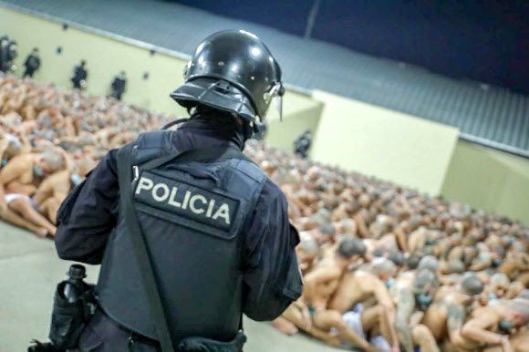 지난해 4월 엘살바도르 산살바도르에 있는 이살코 교도소 모습.(기사와 직접적 관계 없음) AP 연합뉴스