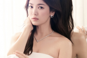 [서울포토] 송혜교, ‘여왕의 기품’ 독보적 미모
