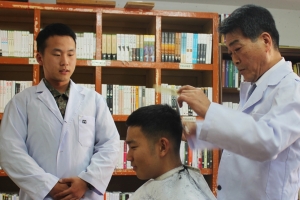 병사 두발 규정 바뀐다…간부·병사 머리 길이 통일