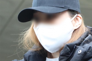 구미 여아 친모 “시신 옮기다 무서워서 포기”… 신고 하루 전 딸에게 전화 걸어 “내가 치울게”