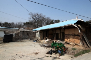 ‘용인 반도체단지 투기‘ 전 경기도청 공무원 징역 1년 6개월