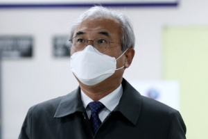 ‘사법농단 첫 유죄’ 이규진·이민걸 2심서 감형