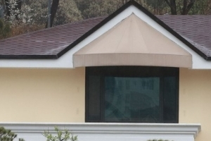 벌금 안 낸 박근혜 내곡동 자택 압류