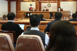 헌재, 임성근 전 판사 ‘법관 첫 탄핵심판’ 돌입