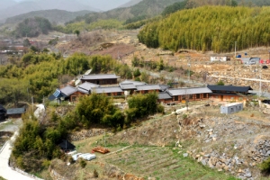 오줌 먹인 청학동 ‘엽기 서당’ 학생들 중형 구형, 훈장은 구속