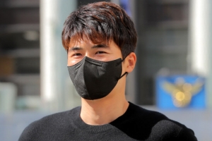 기성용, “진실의 힘 믿어” 성폭행 논란에 5시간 고소인 조사(종합)