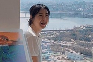 [포토] ‘일상이 화보’… 최지우, 한강뷰 배경으로 찰칵