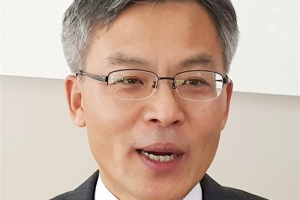 “법무부 발표, 사실과 달라” 박범계 정면 반박한 조남관