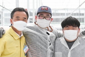 국내 첫 컨소시엄형 장애인표준사업장 ‘푸르메여주팜’ 개장