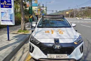 대기선에 알아서 착! 빨간불에 정확히 끽! 끼어들기 잘 피해 와!