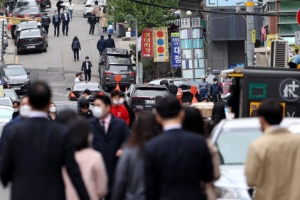 거리두기 격상, 서울형 방역… 결국엔 ‘손실보상’에 달렸다