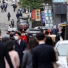 수도권 6명·비수도권 8명까지…거리두기 중간단계 있을 듯