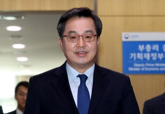 김동연 전 경제부총리 겸 기획재정부 장관