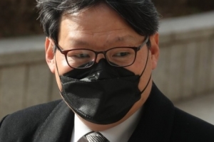 檢, 이광철 비서관 소환조사 … ‘김학의 사건‘ 혐의 대부분 부인