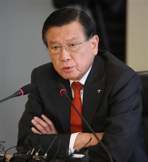 [서울신문] Investigation on the summons of former chairman Park Sam-koo of the late’Unfair support for affiliates’