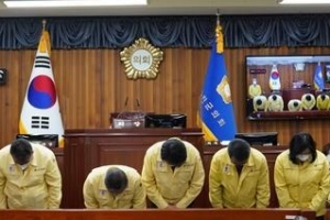 울진군의회. 1억 뇌물수수 혐의로 구속된 의장 제명